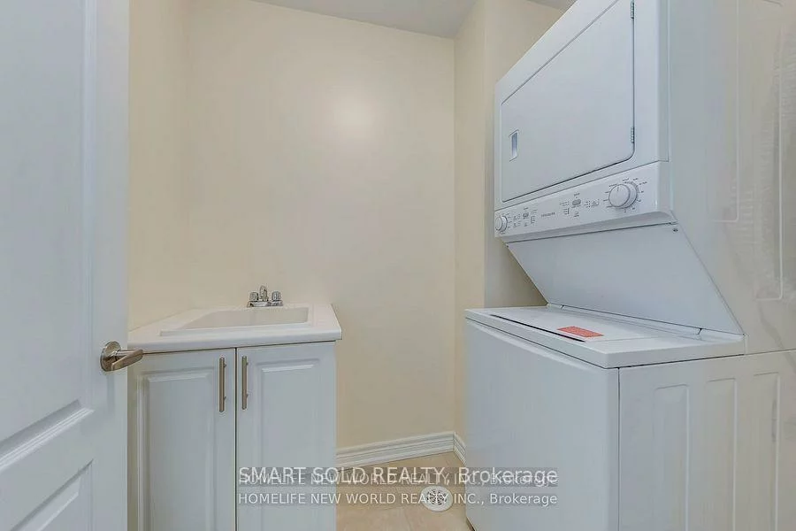 29, Luzon, Box Grove, Markham