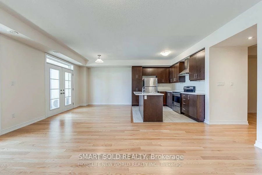 29, Luzon, Box Grove, Markham