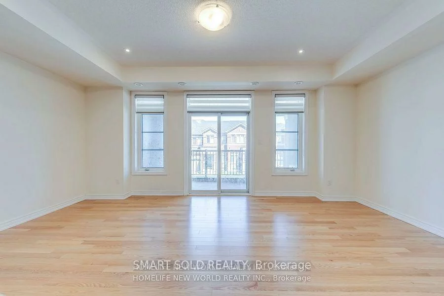 29, Luzon, Box Grove, Markham