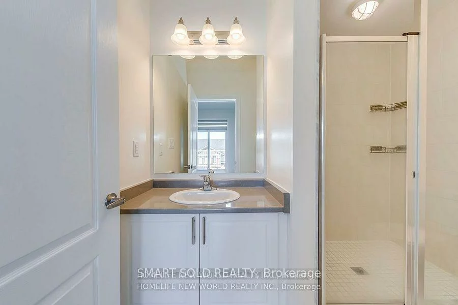 29, Luzon, Box Grove, Markham