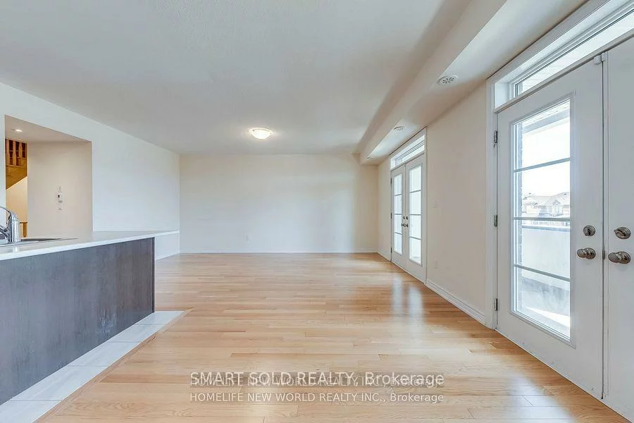 29, Luzon, Box Grove, Markham