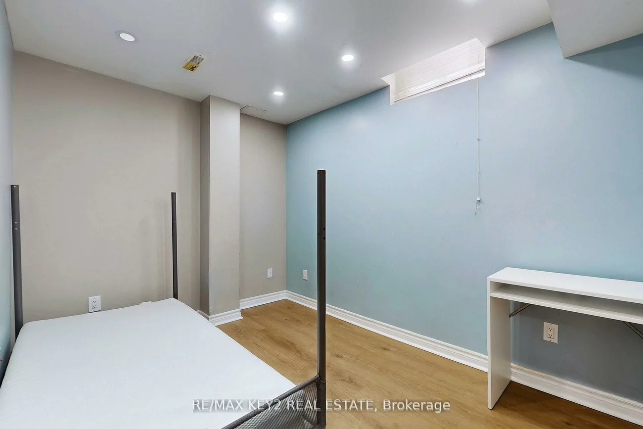 201, Hopecrest, Cachet, Markham