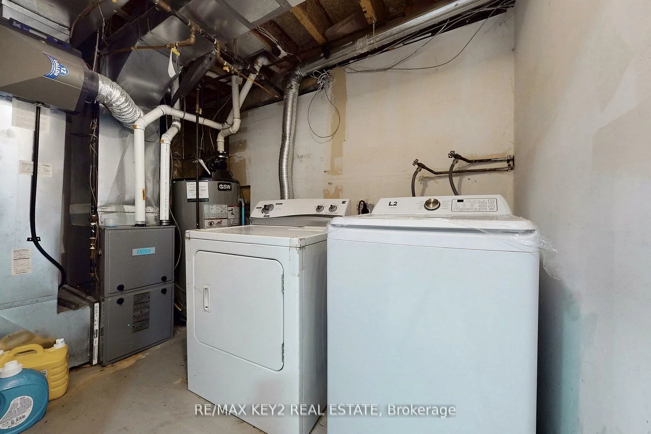 201, Hopecrest, Cachet, Markham