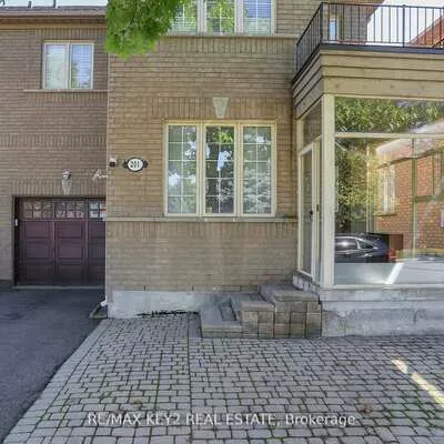 201, Hopecrest, Cachet, Markham