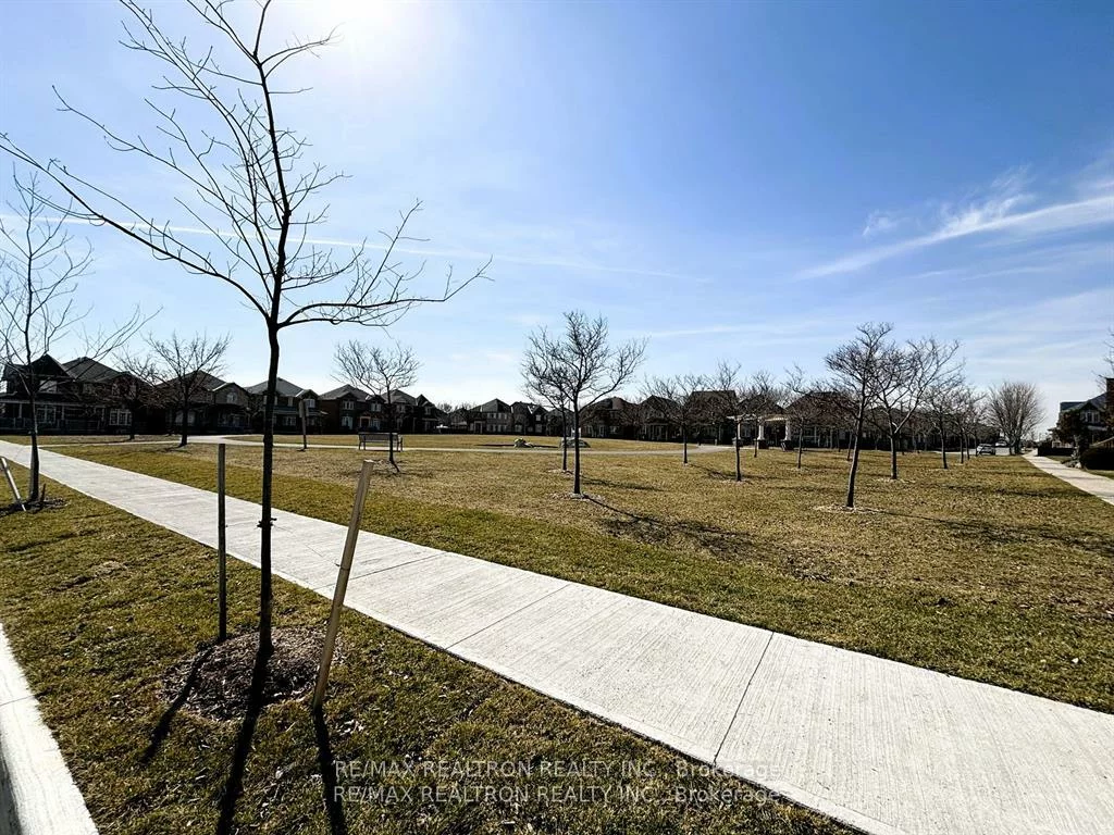 225, Webb, Cornell, Markham