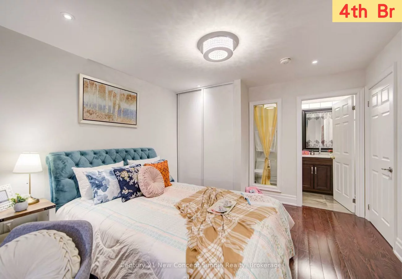 3, Moses, Cachet, Markham