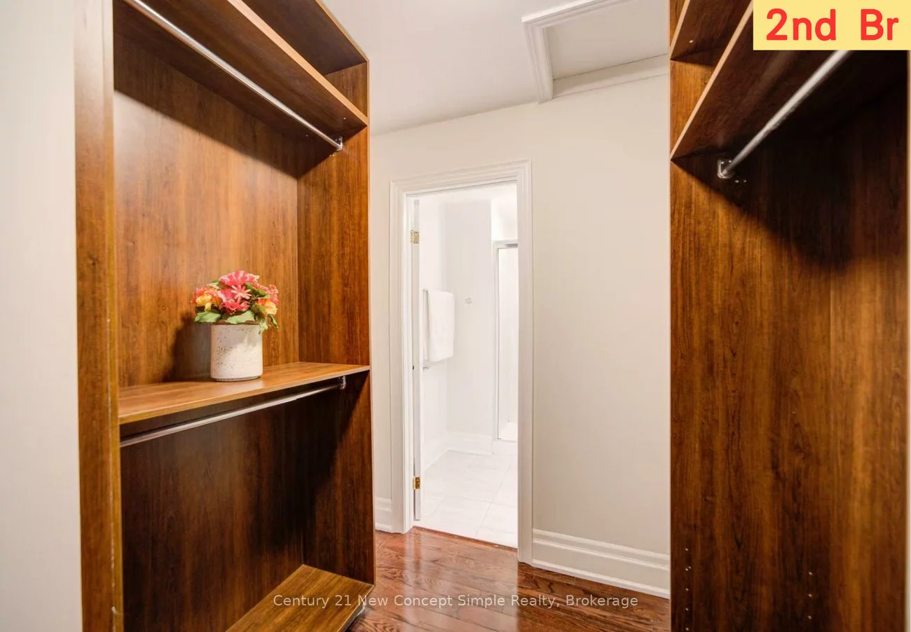 3, Moses, Cachet, Markham