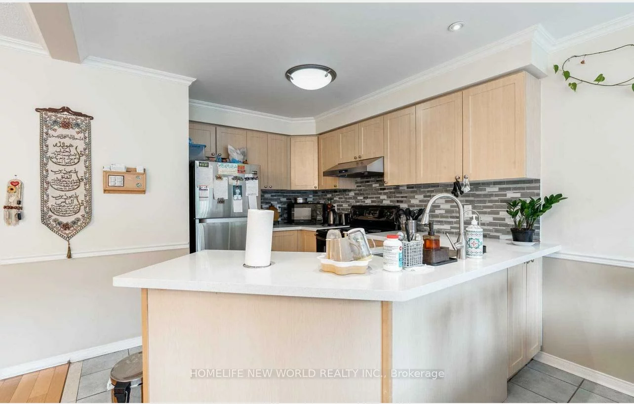 29, Courtfield, Berczy, Markham