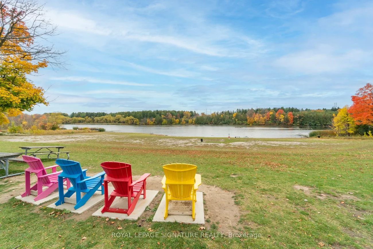 62, Summerlea, Middlefield, Markham