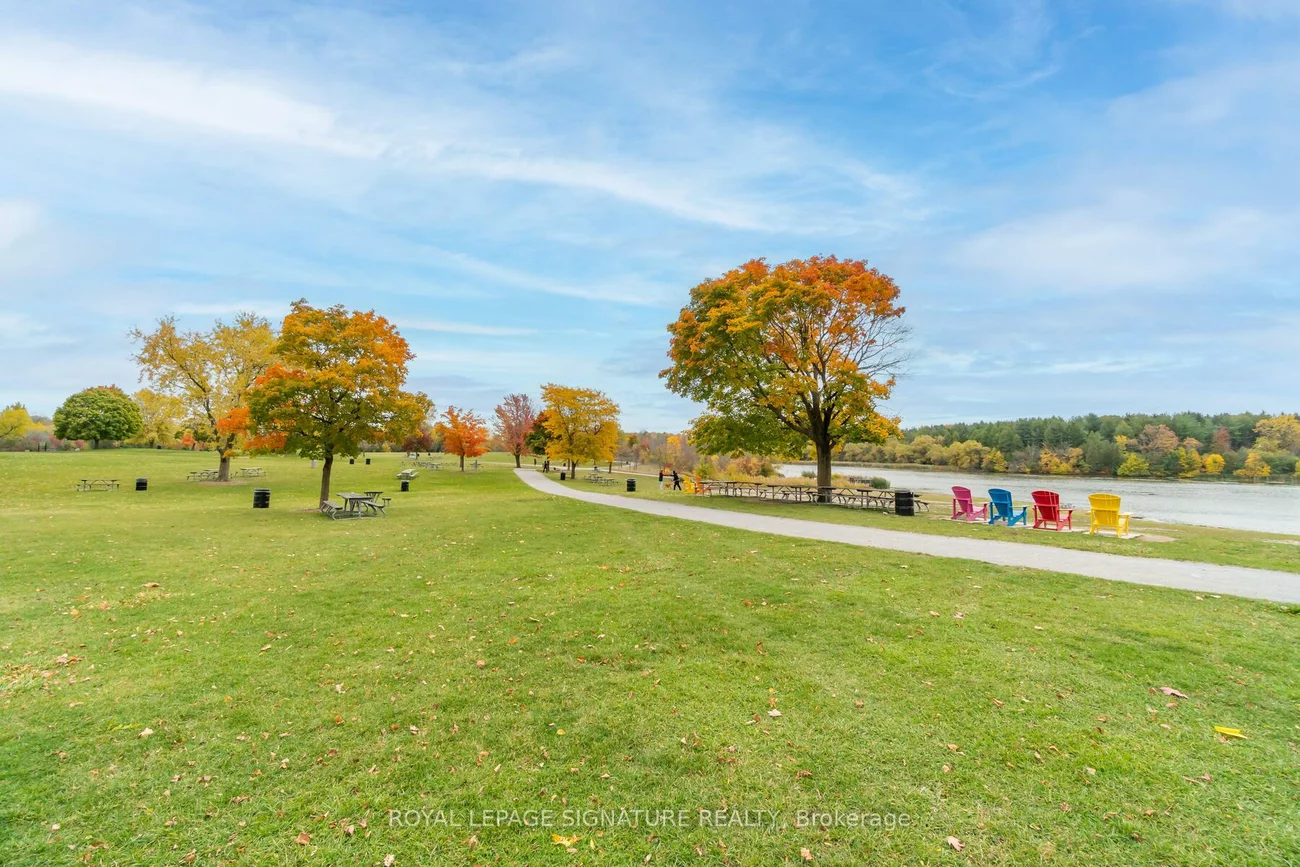 62, Summerlea, Middlefield, Markham