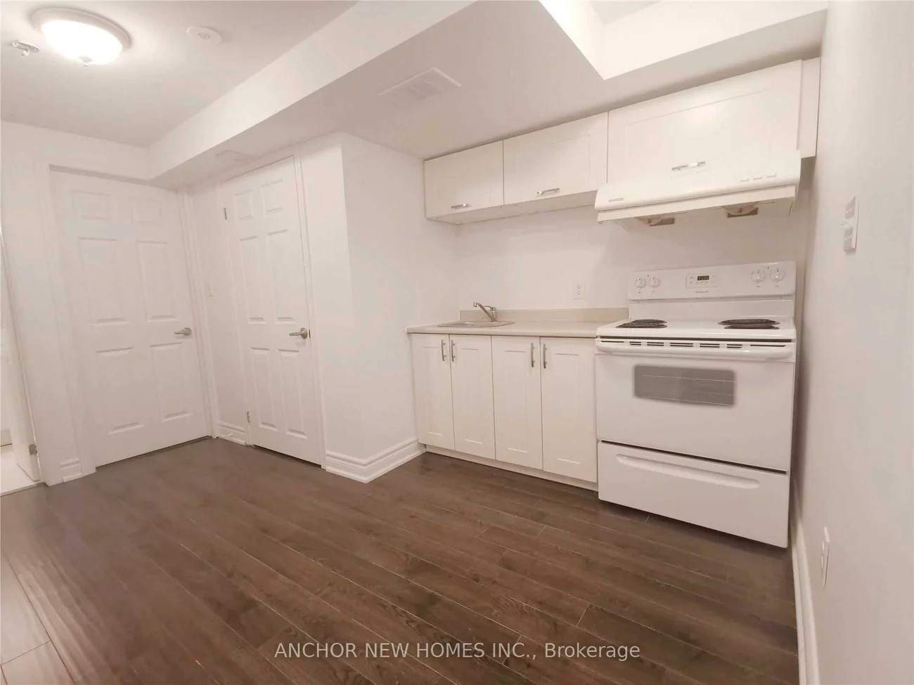 2608, Bur Oak, Cornell, Markham