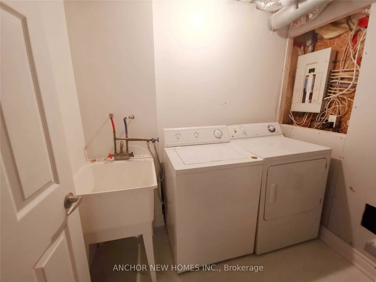 2608, Bur Oak, Cornell, Markham