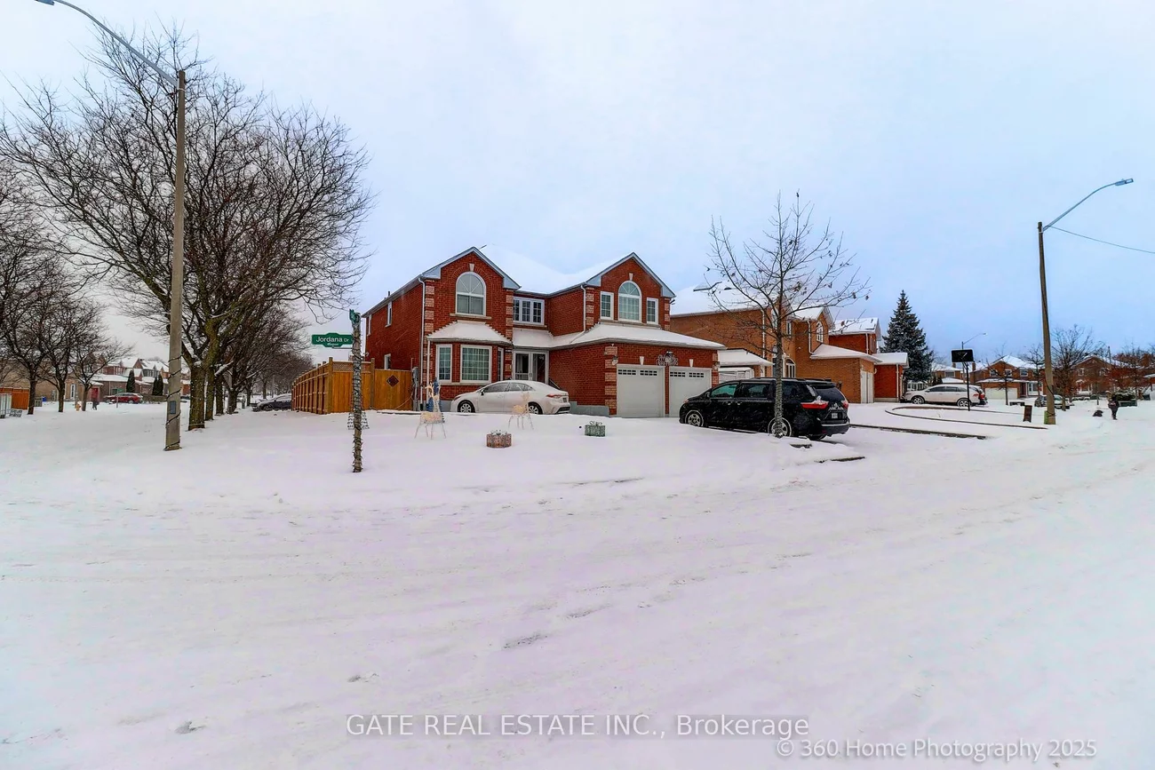 11, Jordana, Middlefield, Markham