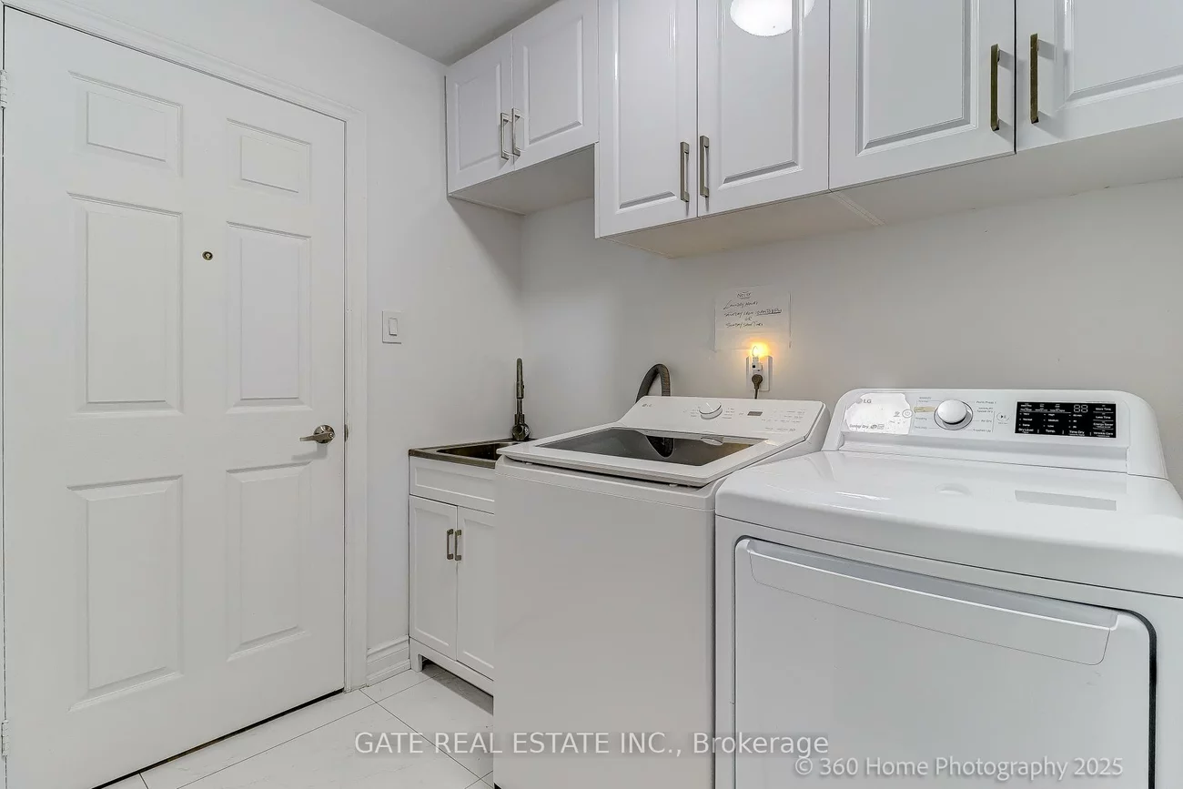 11, Jordana, Middlefield, Markham