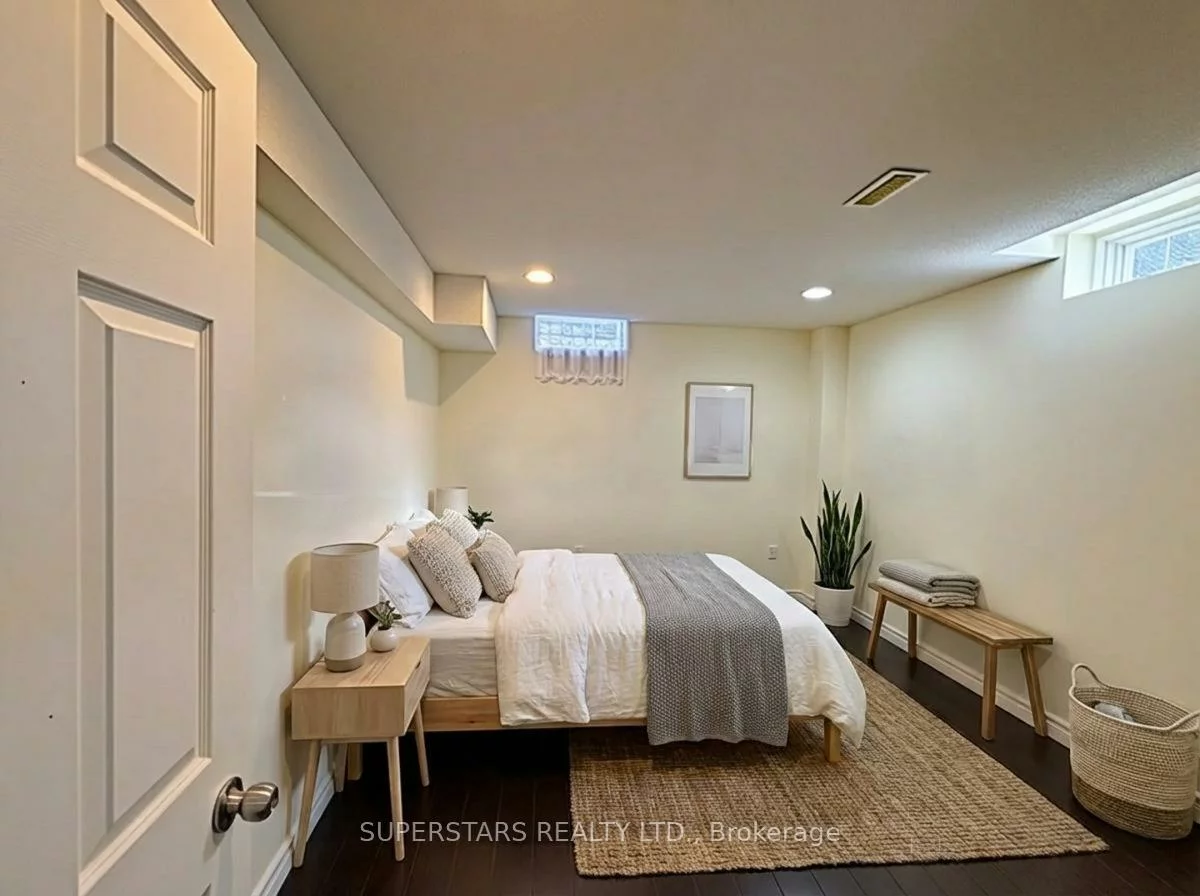 161, Mary Pearson, Middlefield, Markham