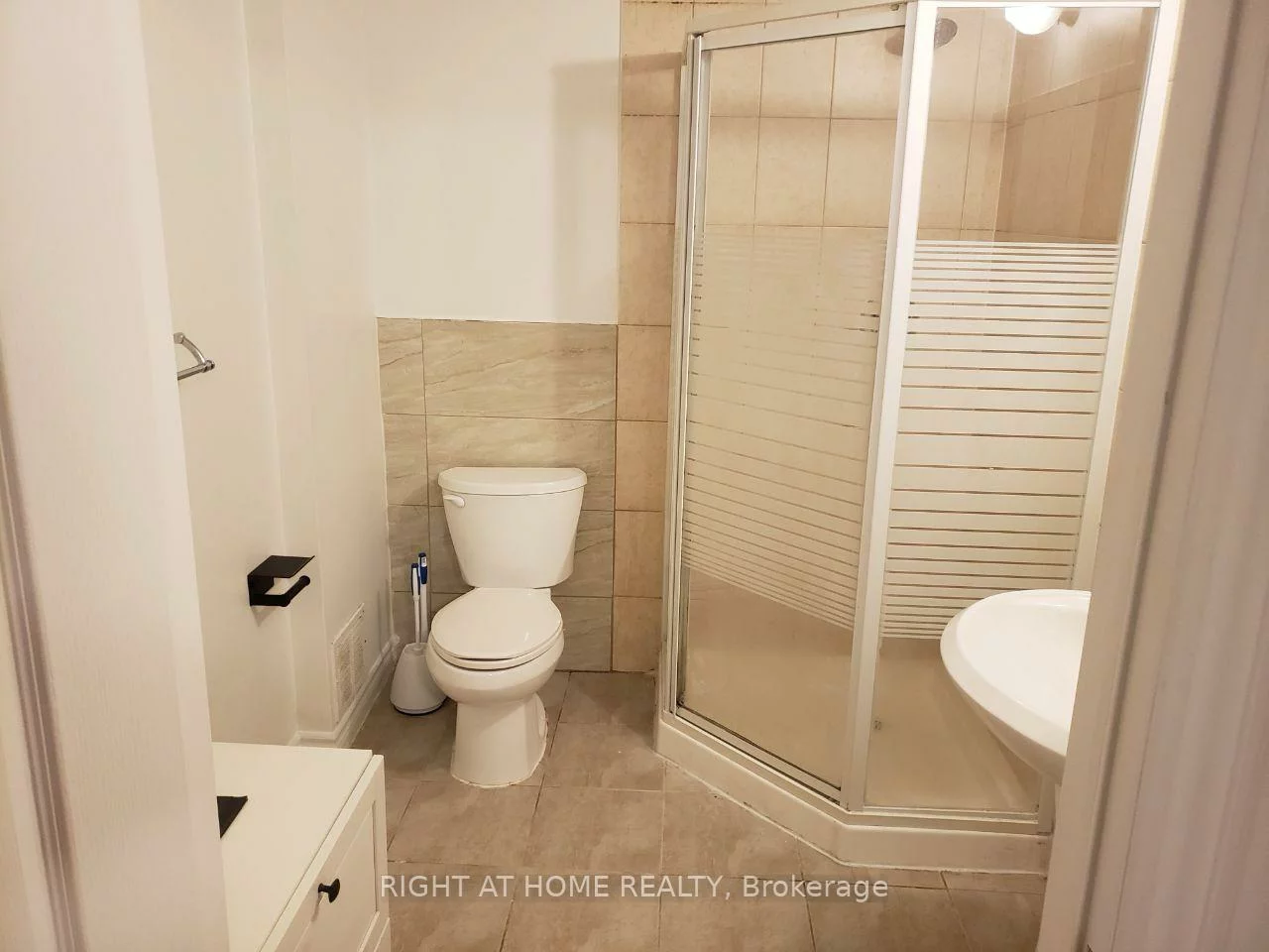 10, Fisico, Aileen-Willowbrook, Markham