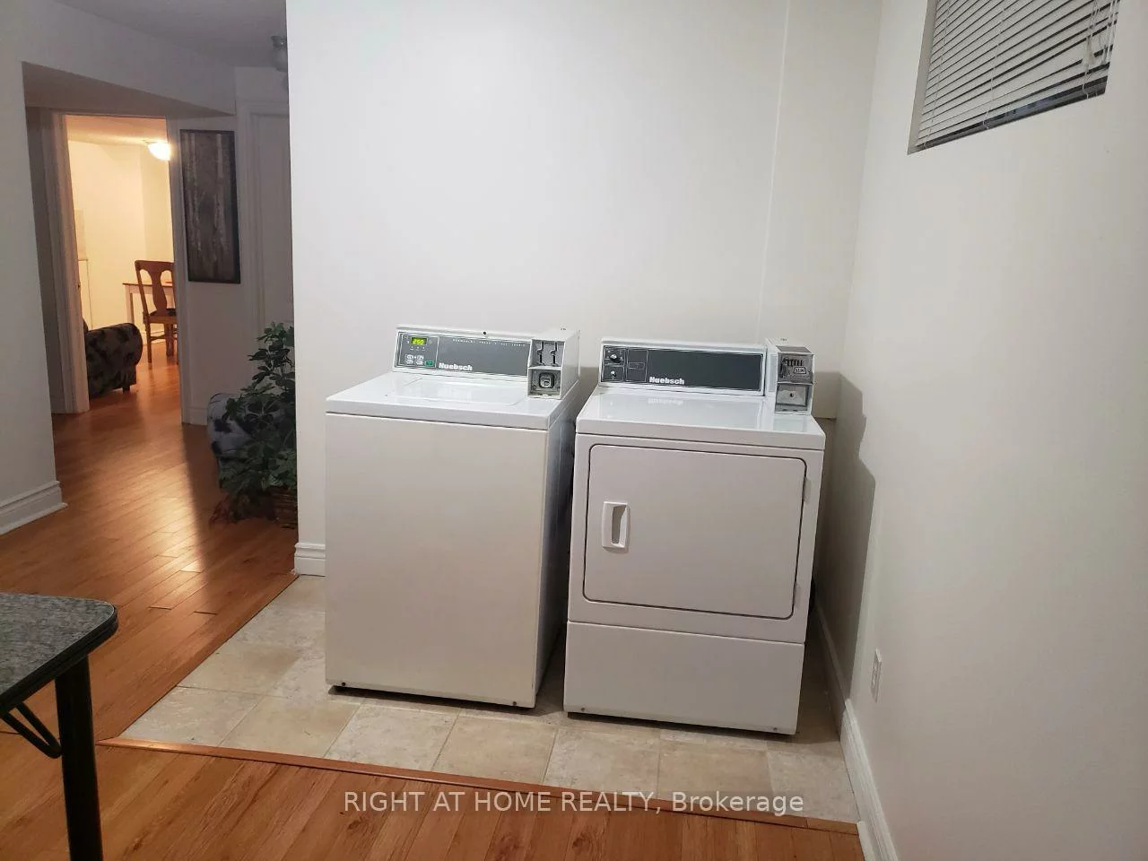 10, Fisico, Aileen-Willowbrook, Markham