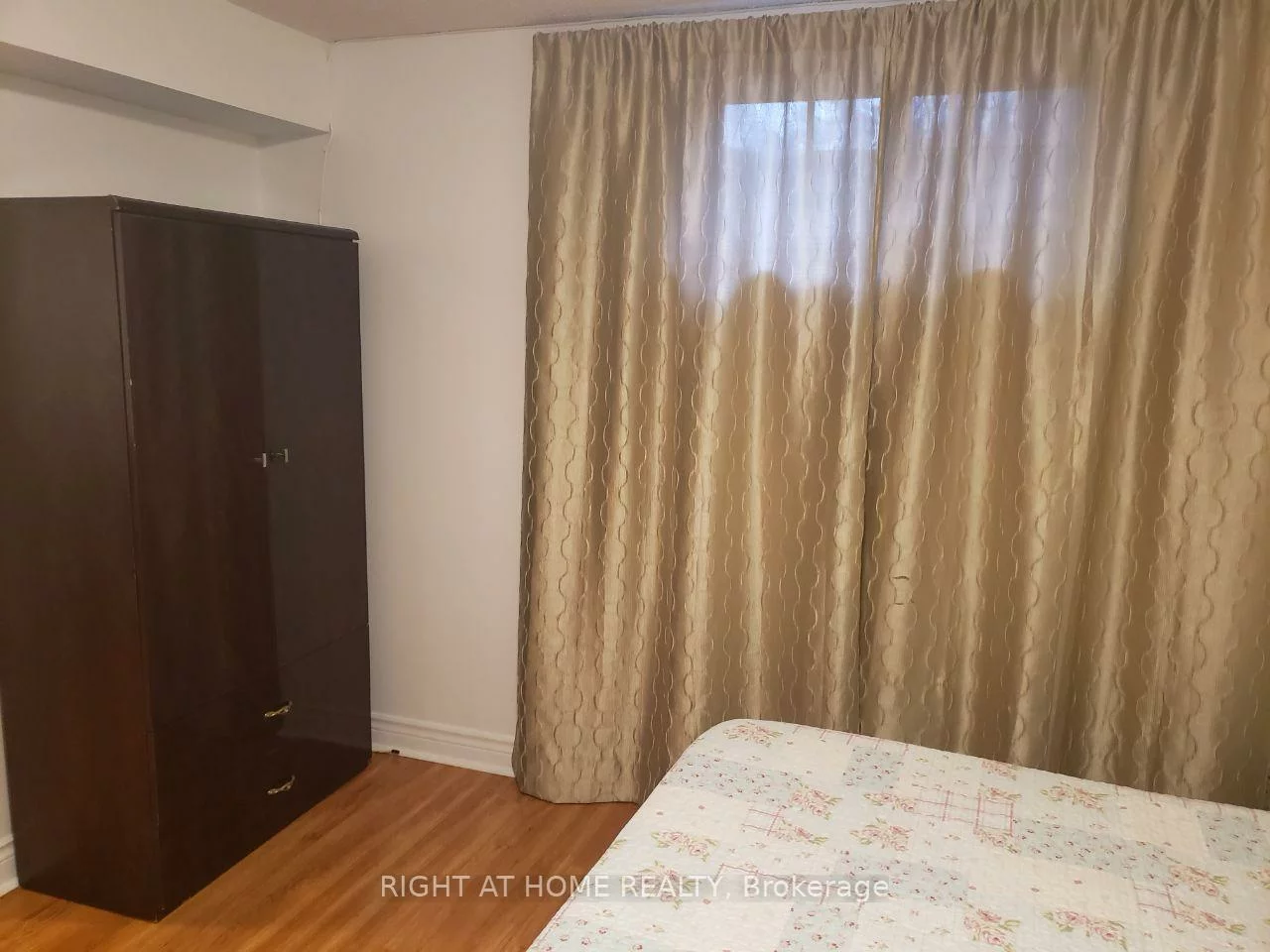 10, Fisico, Aileen-Willowbrook, Markham