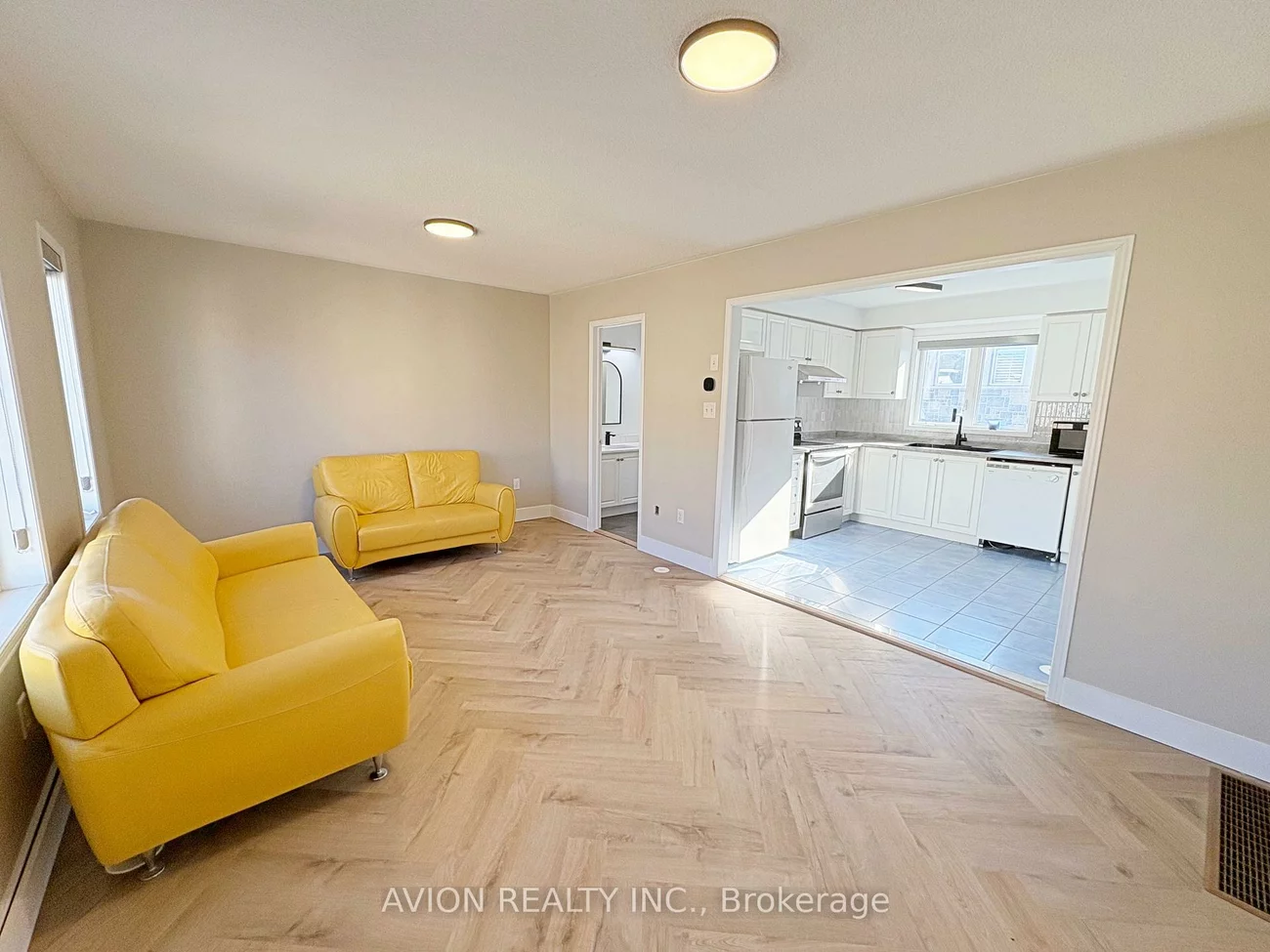 59, Oakmoor, Cornell, Markham