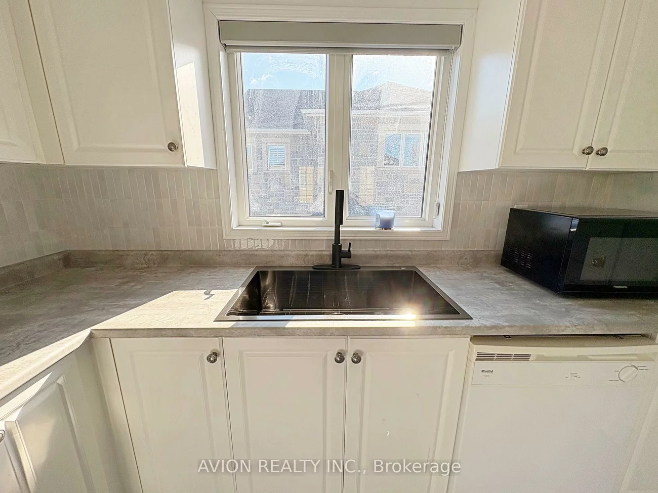 59, Oakmoor, Cornell, Markham