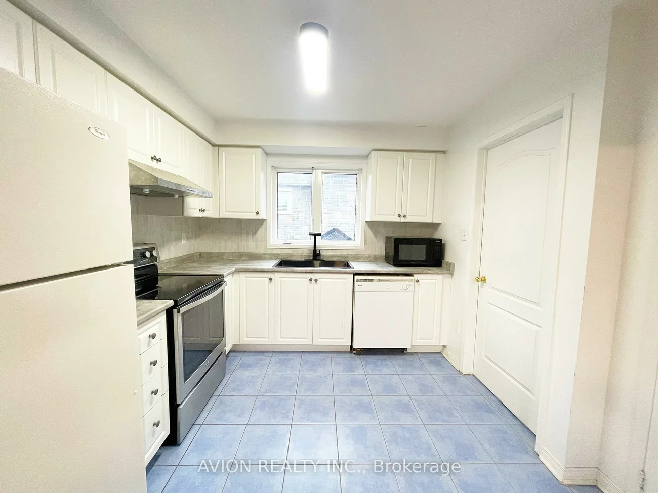 59, Oakmoor, Cornell, Markham