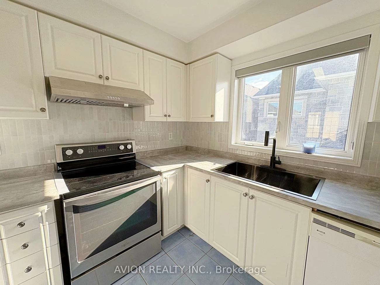 59, Oakmoor, Cornell, Markham