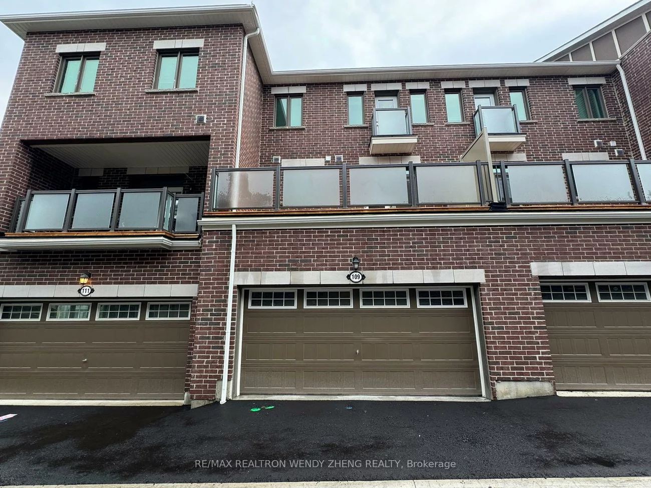 109, Thomas Frisby Jr, Victoria Square, Markham