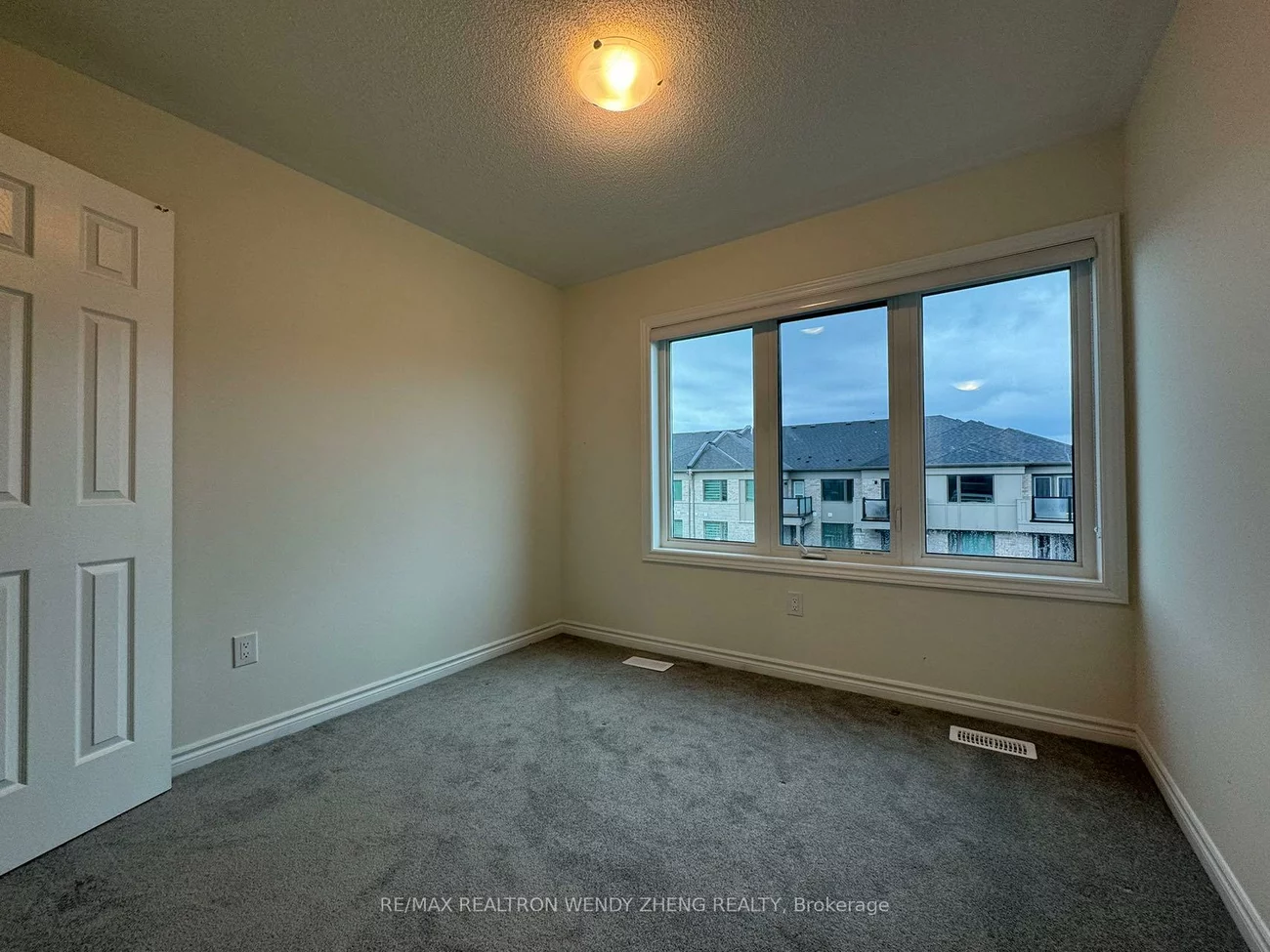 109, Thomas Frisby Jr, Victoria Square, Markham