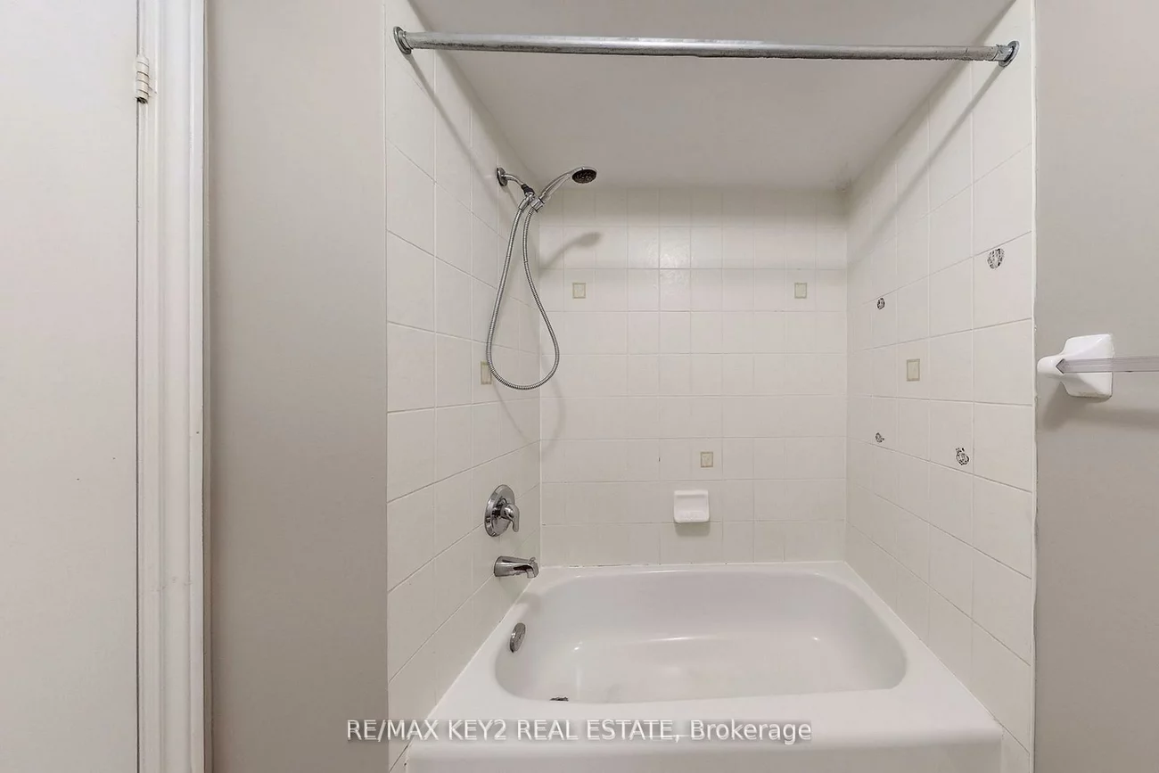 369, Caboto, Village Green-South Unionville, Markham