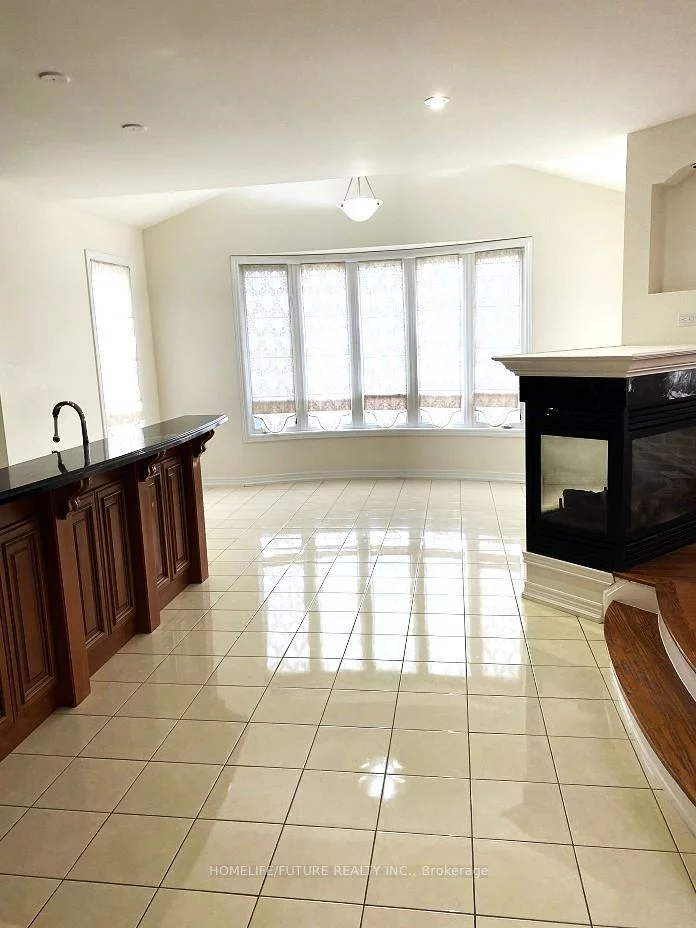 40, Pagnello, Box Grove, Markham