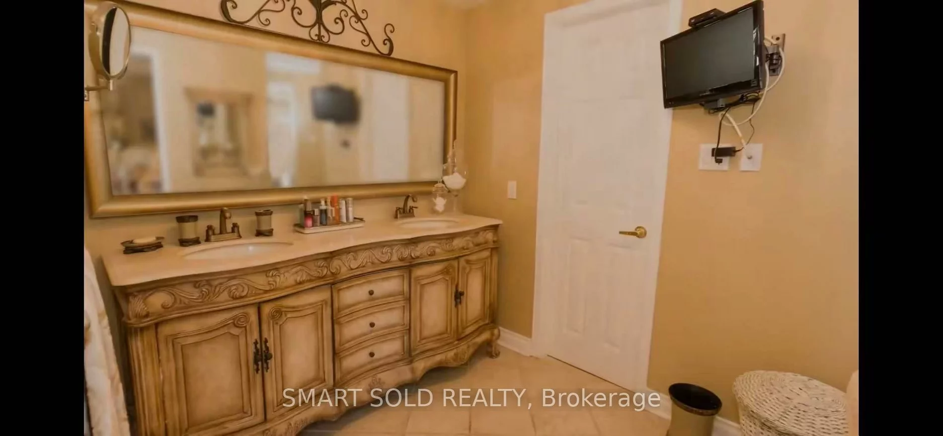 84, Longwater, Unionville, Markham