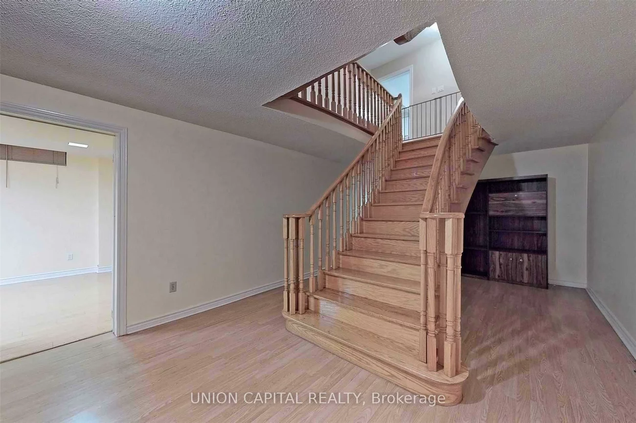 51, Kimbark, Milliken Mills East, Markham