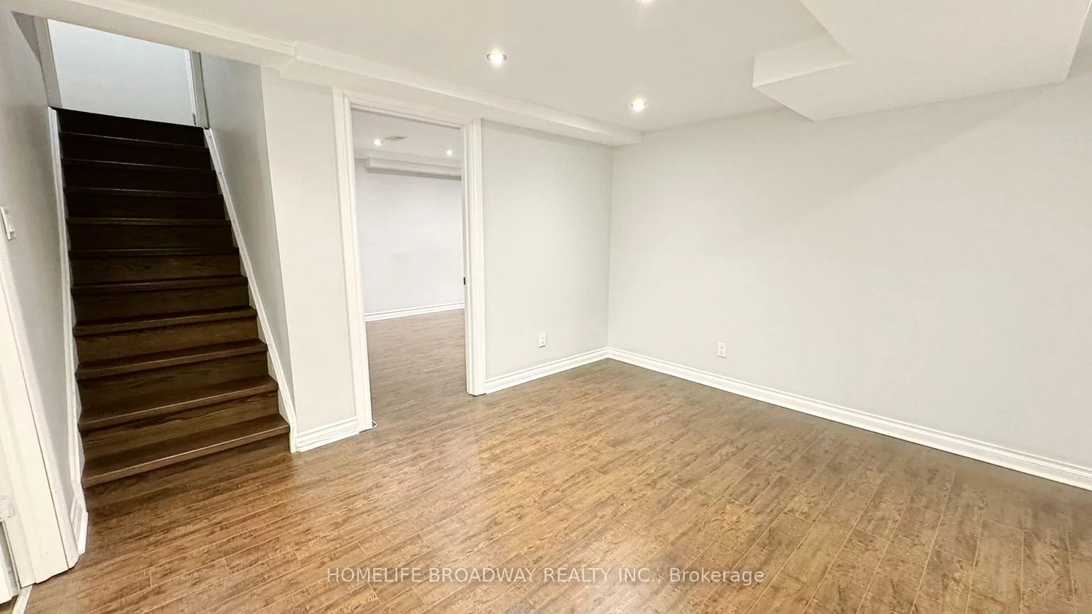 102, Orchard Hill, Berczy, Markham