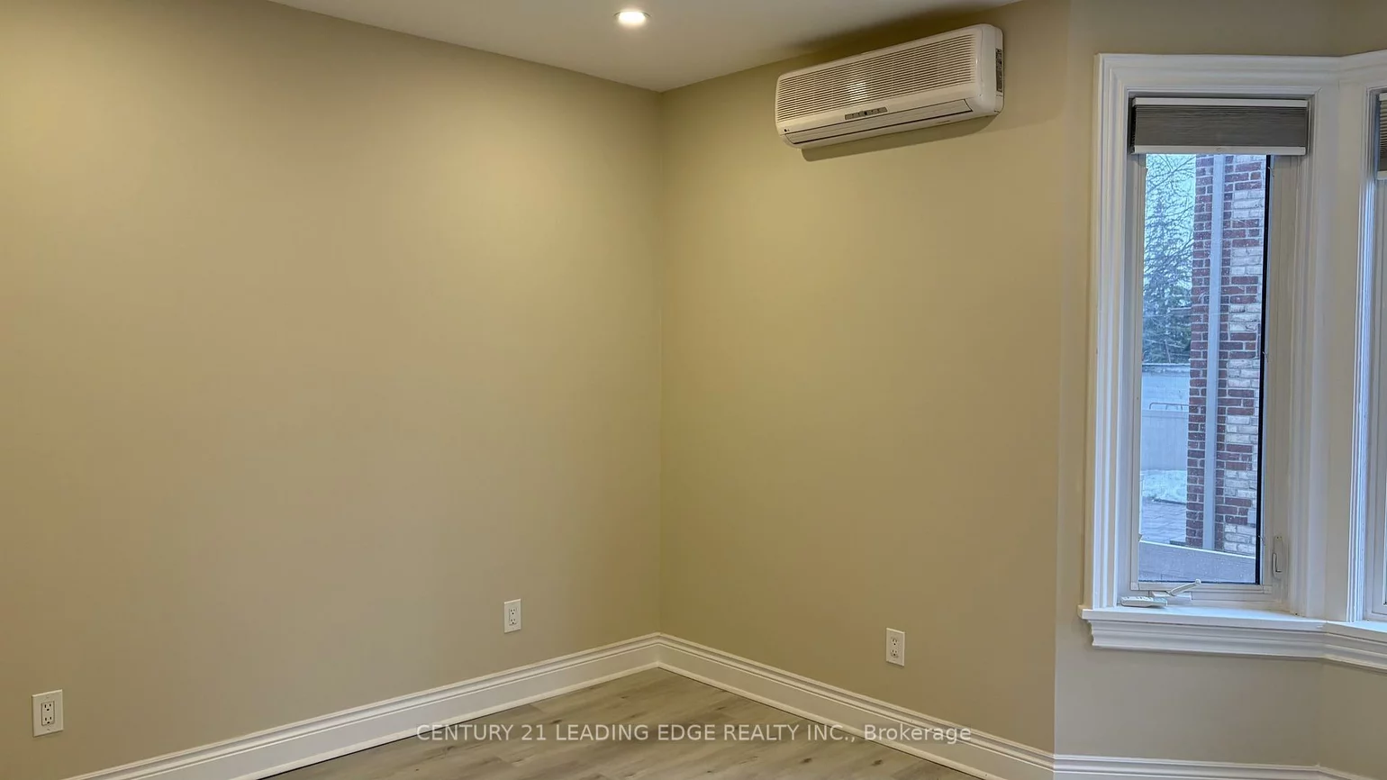 295, Main, Old Markham Village, Markham