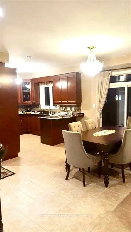 135, Stonechurch, Box Grove, Markham