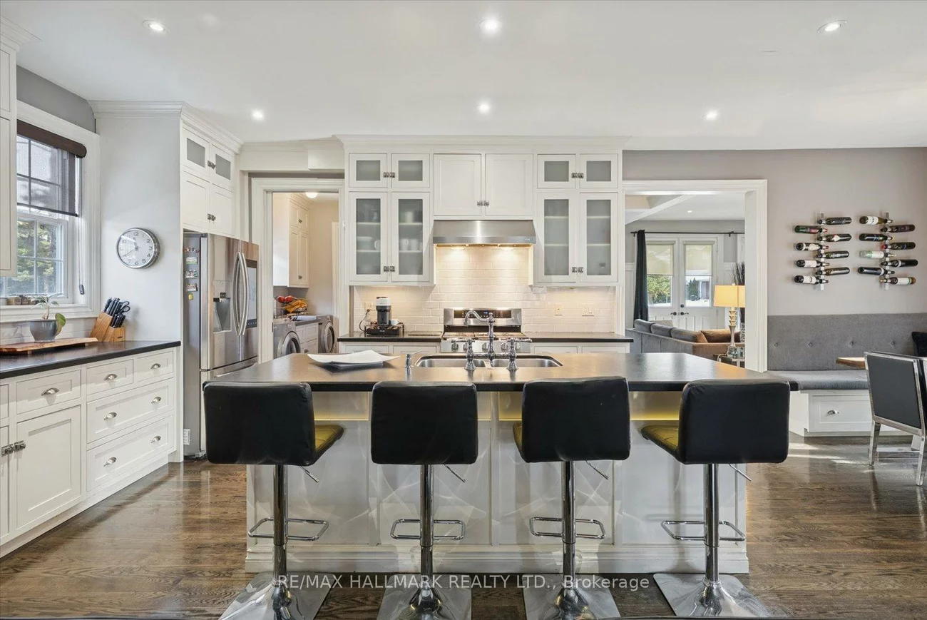 312, Main, Unionville, Markham