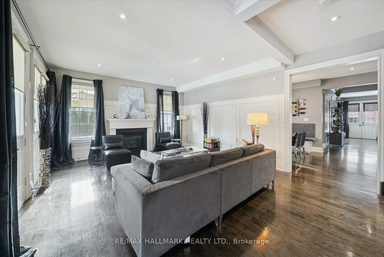 312, Main, Unionville, Markham