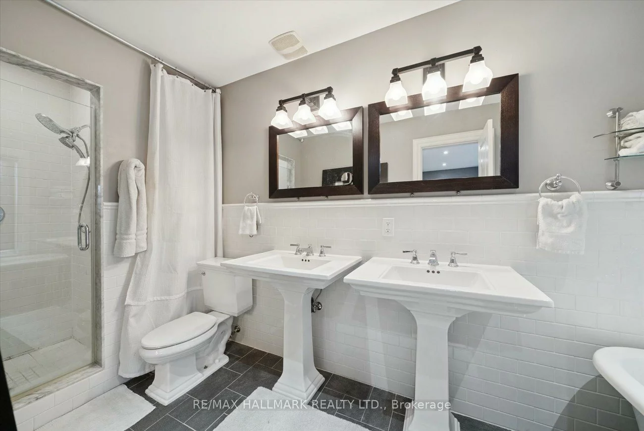 312, Main, Unionville, Markham