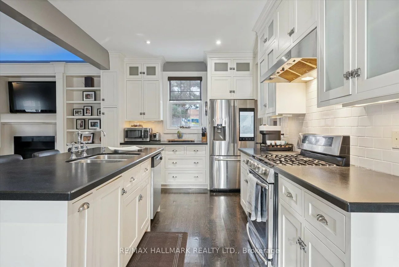 312, Main, Unionville, Markham