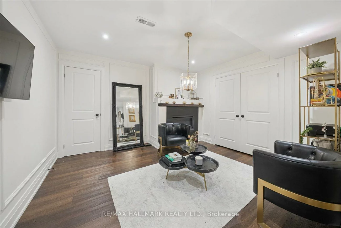 312, Main, Unionville, Markham