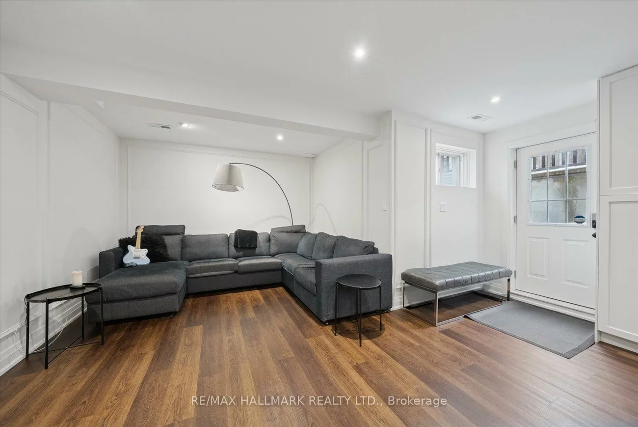 312, Main, Unionville, Markham