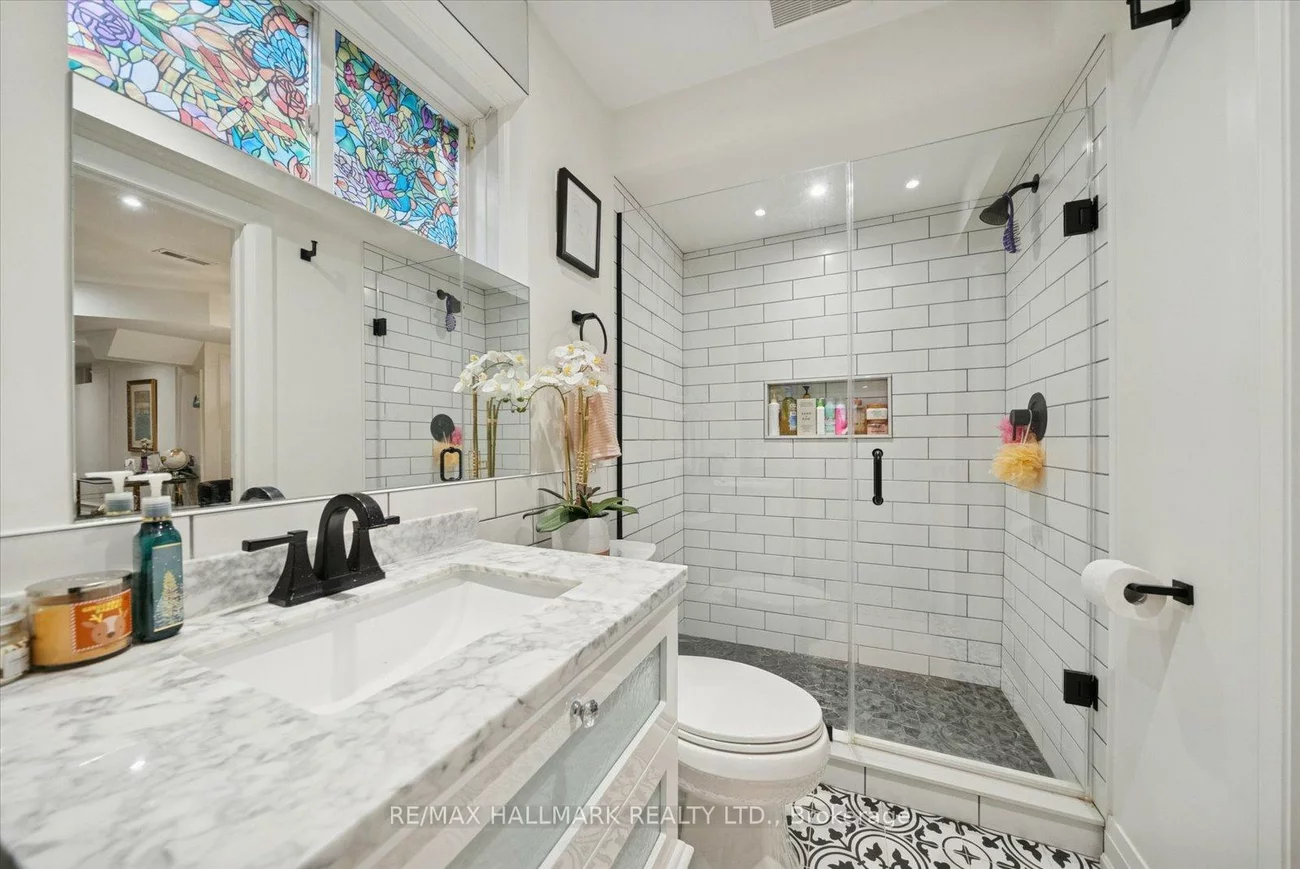 312, Main, Unionville, Markham