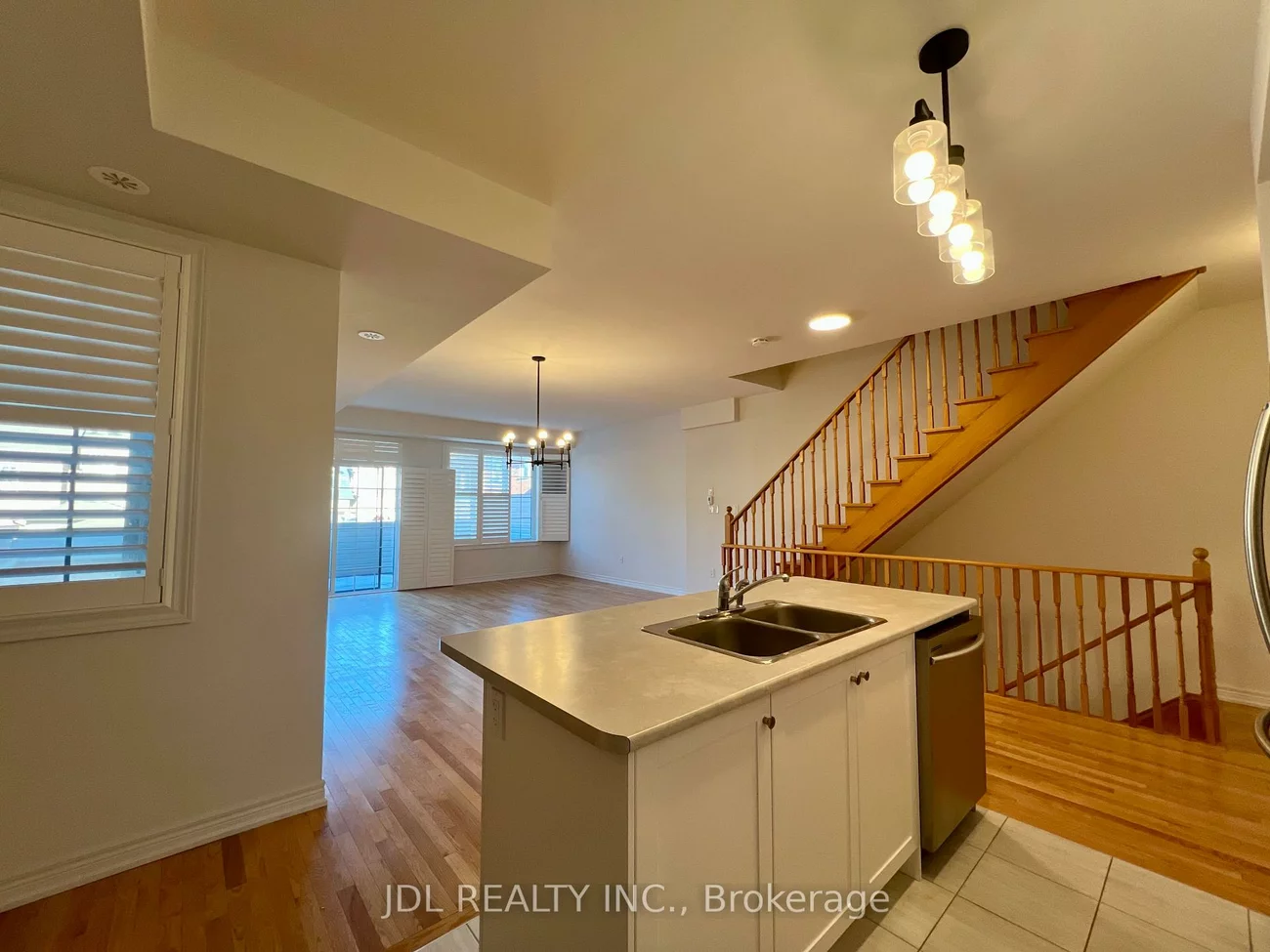 35, Jaffna, Berczy, Markham