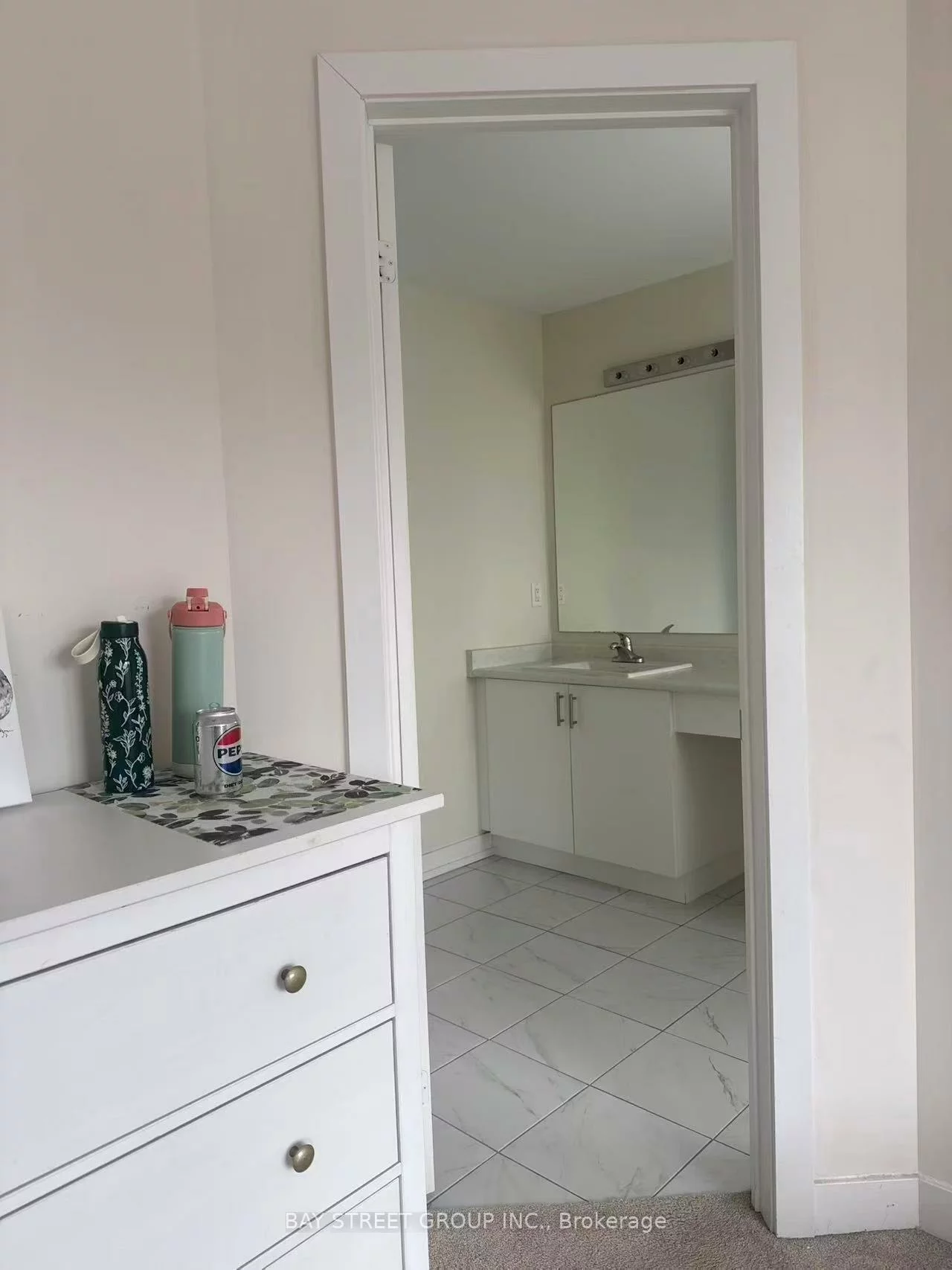 124, Old Oak, Cornell, Markham