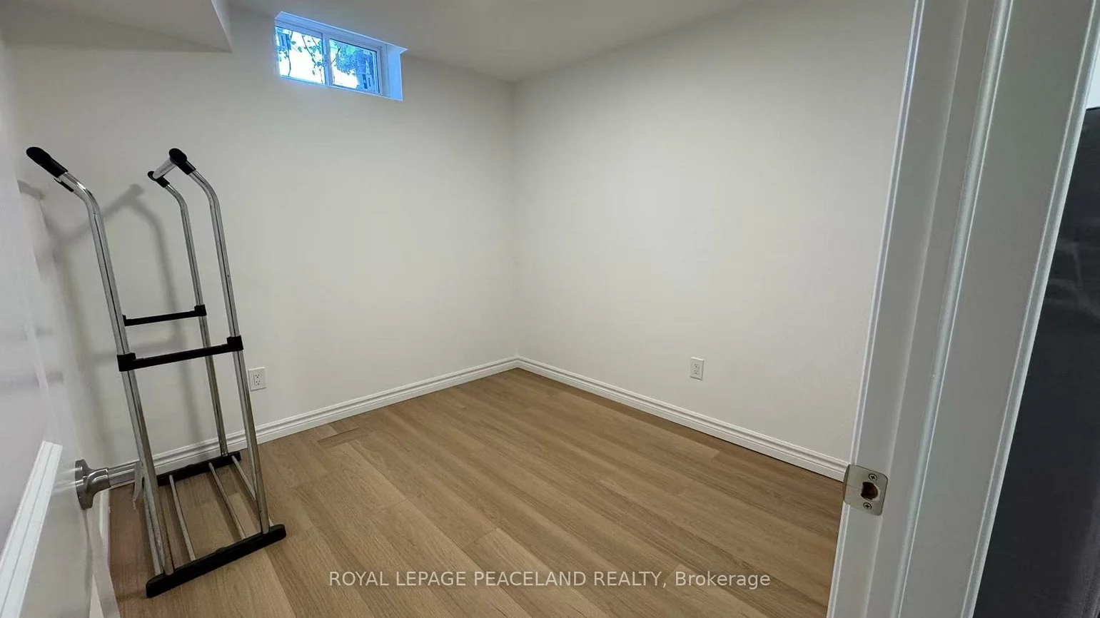 185, Rustle Woods, Cornell, Markham