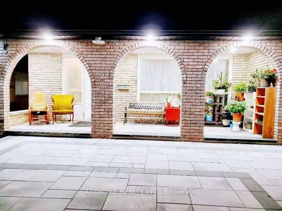 28, Castle Harbour, Bayview Fairway-Bayview Country Club Estates, Markham