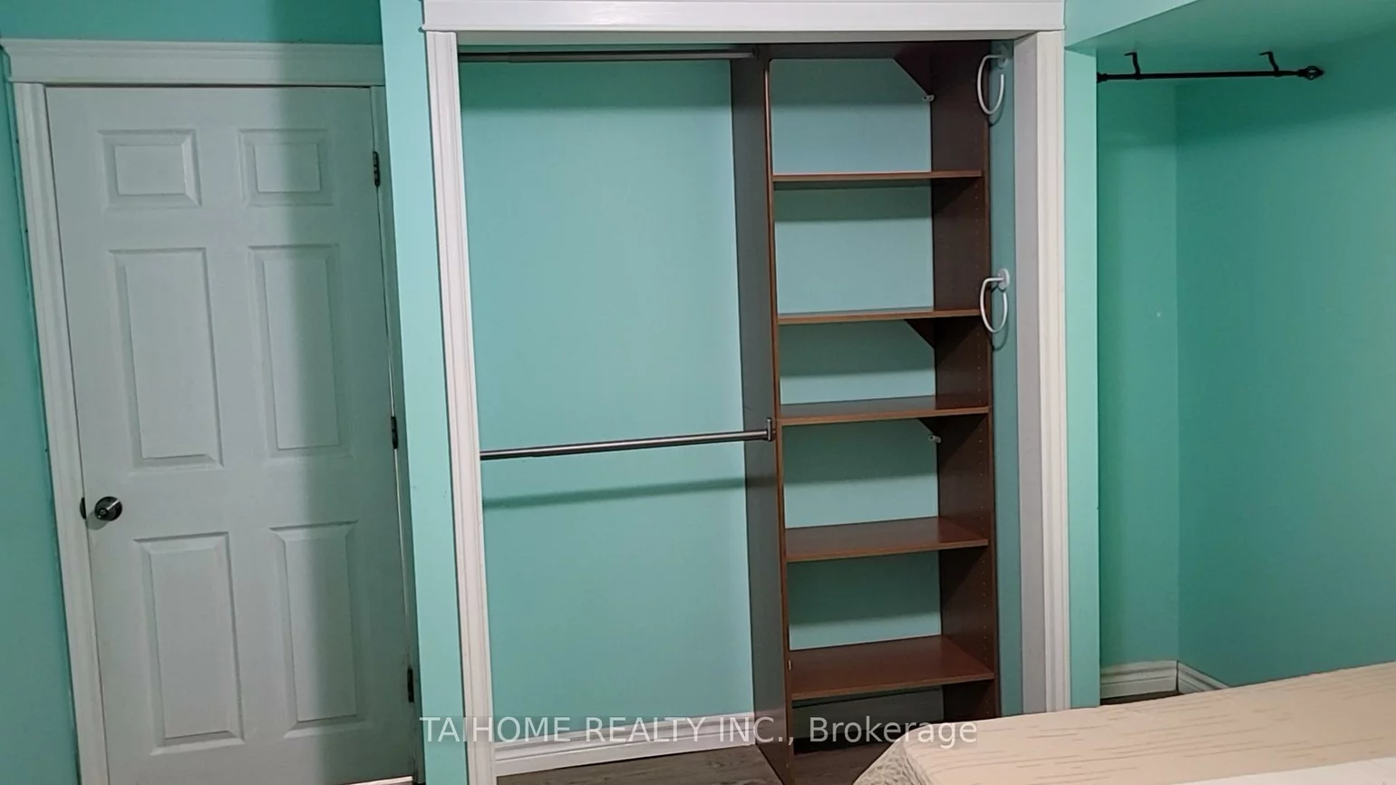 121, Lyndhurst, Thornlea, Markham