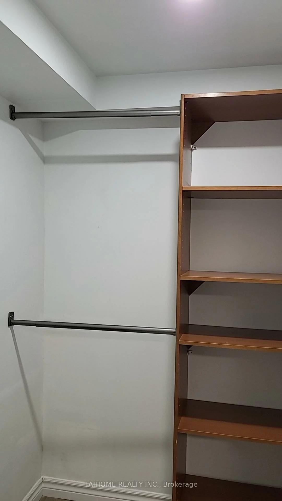 121, Lyndhurst, Thornlea, Markham