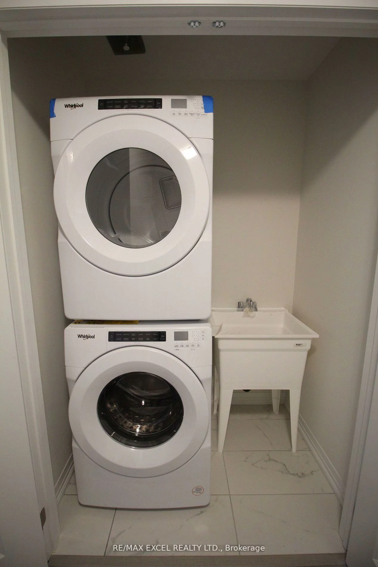 74, Carneros, Cedar Grove, Markham