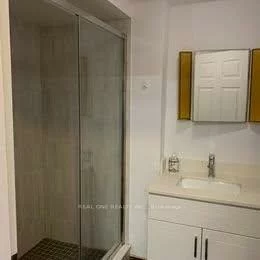 37, Middleton, Milliken Mills West, Markham